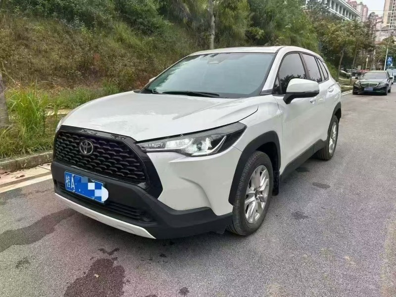 桂林23年丰田锐放2