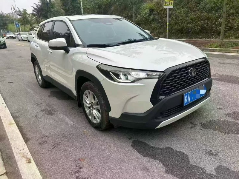 桂林23年丰田锐放3