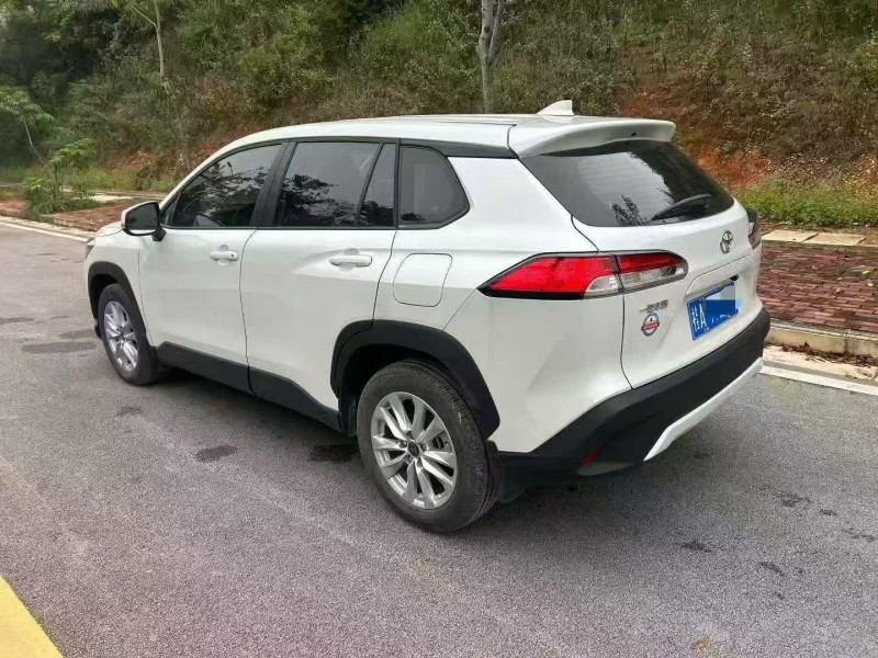 桂林23年丰田锐放9