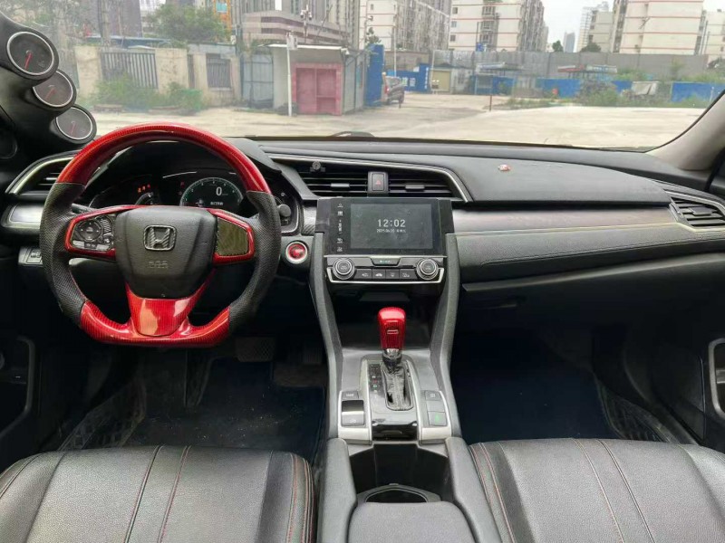 郑州18年本田思域4