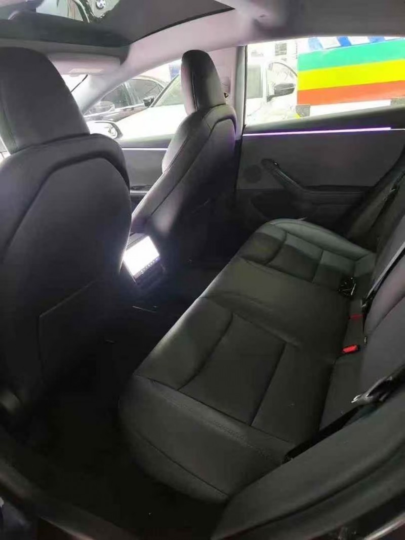 济宁24年特斯拉MODEL 35