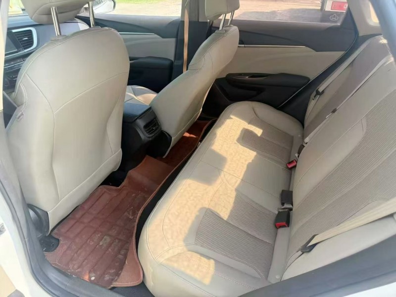 珠海17年别克英朗4