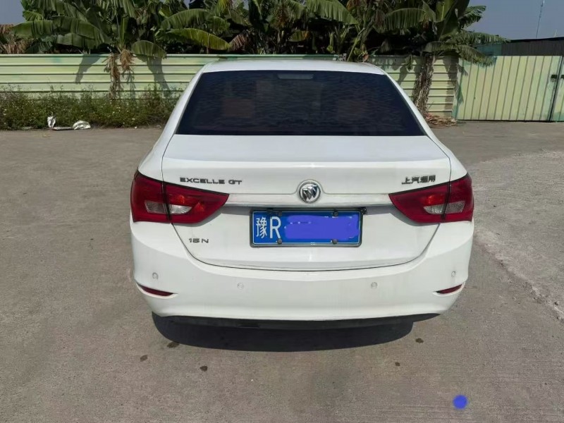 珠海17年别克英朗9