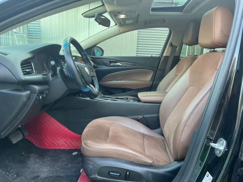 临沂21年别克君威6