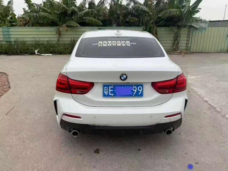 佛山22年宝马1系9