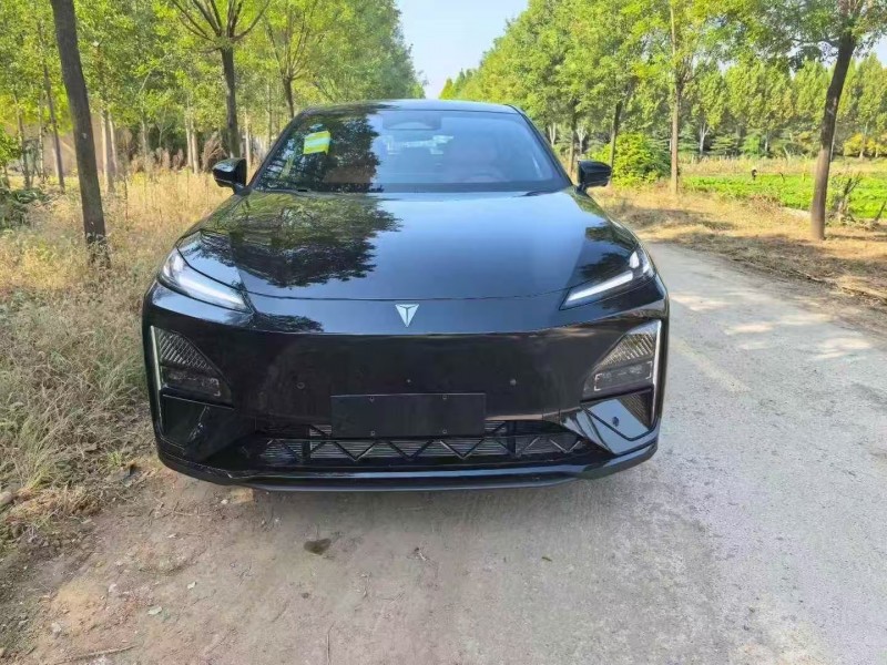 潍坊25年长安汽车深蓝1