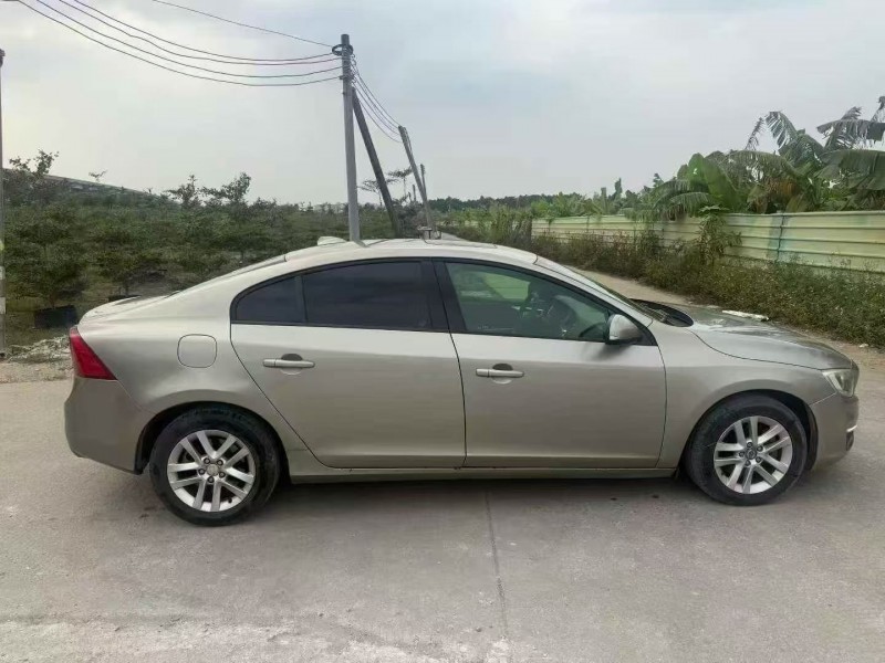 深圳14年沃尔沃S60L7