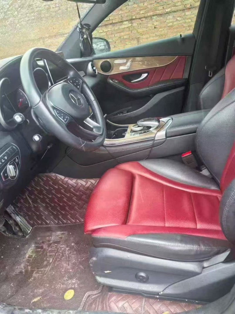 西安19年奔驰GLC4