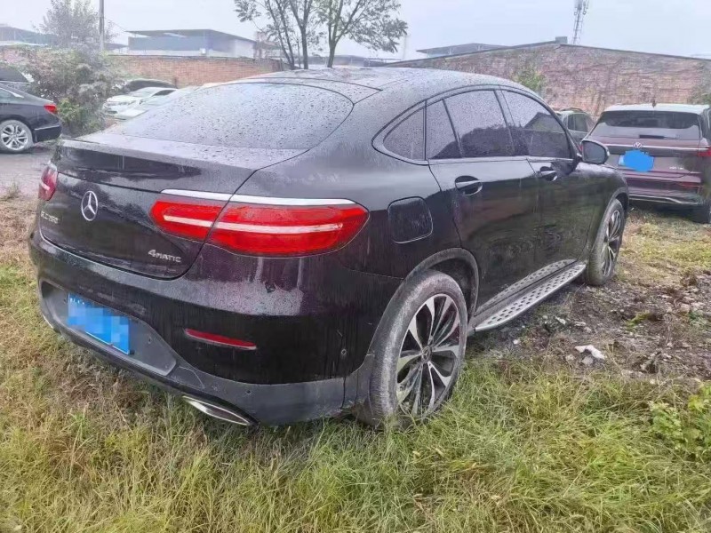 西安19年奔驰GLC8