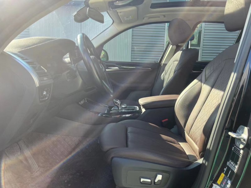 临沂22年宝马IX36