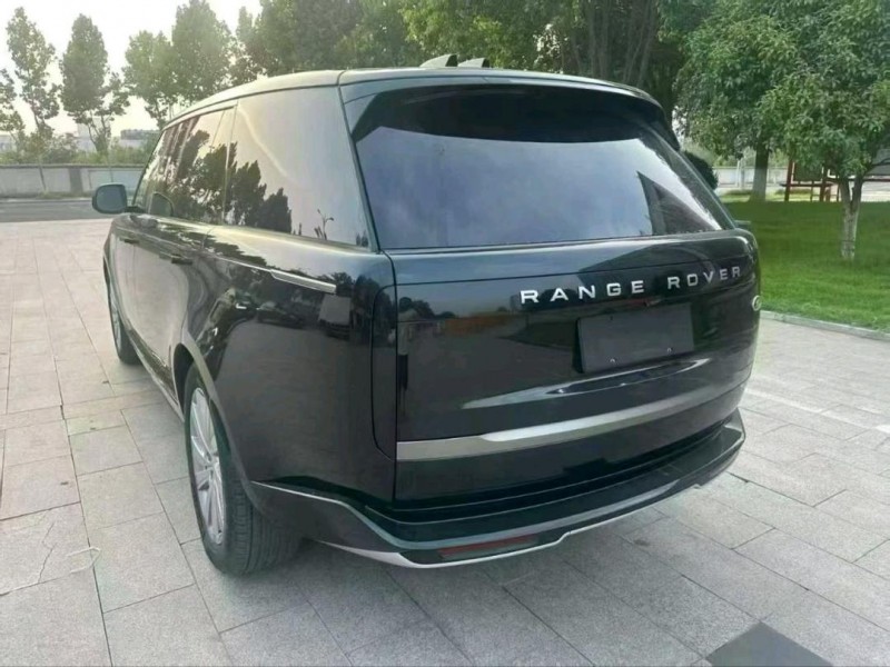 广州25年路虎揽胜行政8