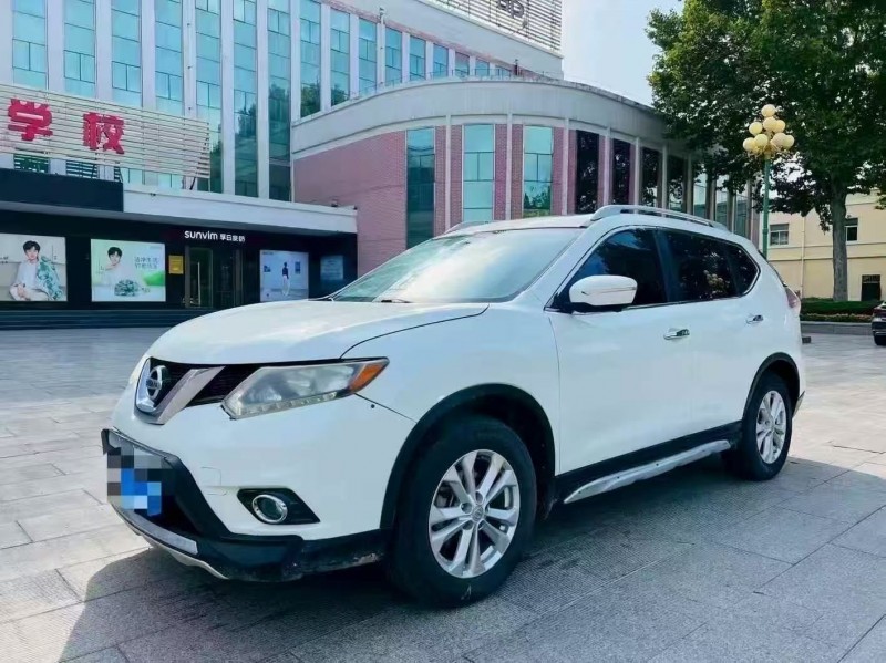 济南15年日产奇骏2