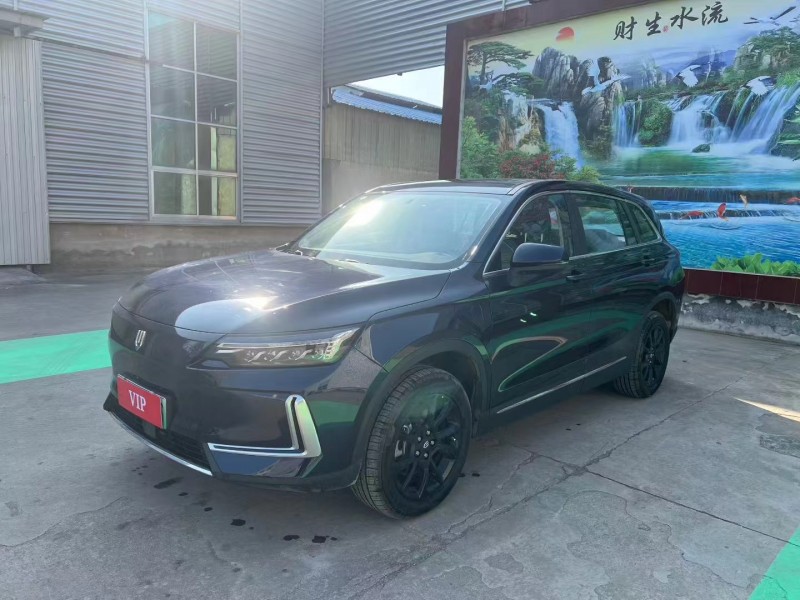 乌鲁木齐25年创维EV62