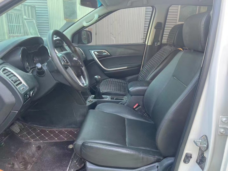 临沂19年江铃域虎4