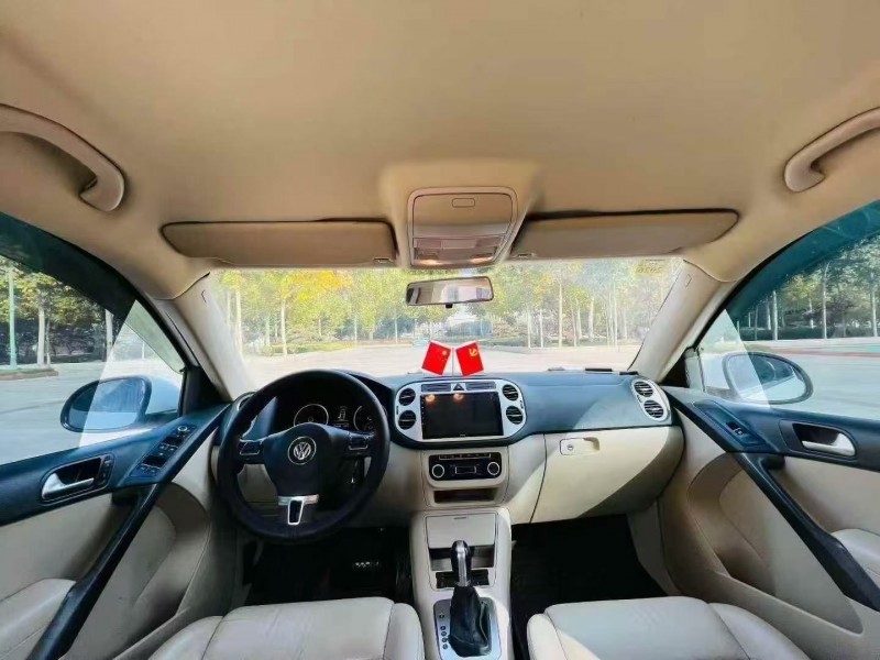 济南12年大众途观5