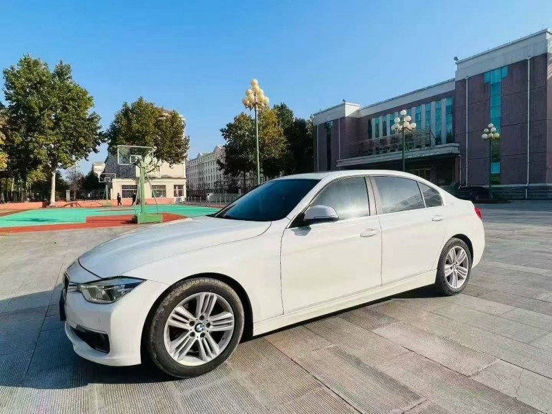 日照17年宝马3系2