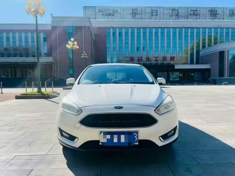 枣庄16年福特福克斯1