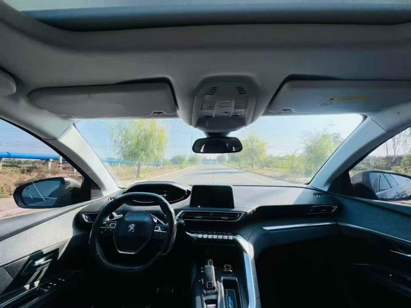 青岛17年东风标致4