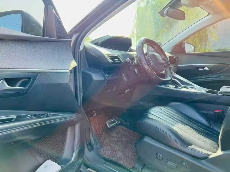 青岛17年东风标致6