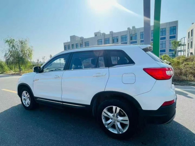 青岛17年长安汽车CS755