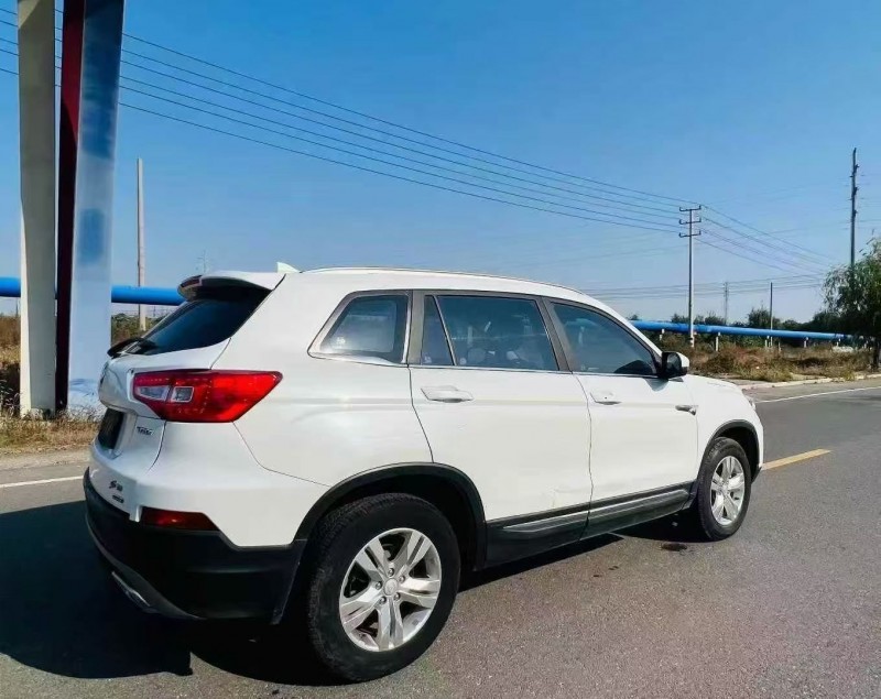 青岛17年长安汽车CS759