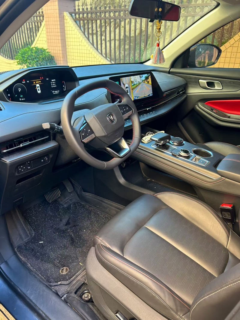 东莞23年长安汽车CS554