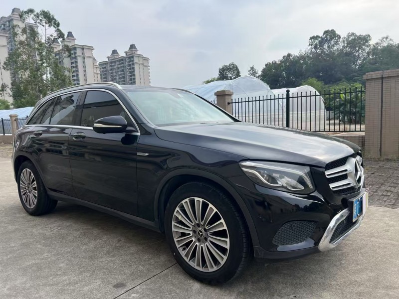 江门17年奔驰GLC3