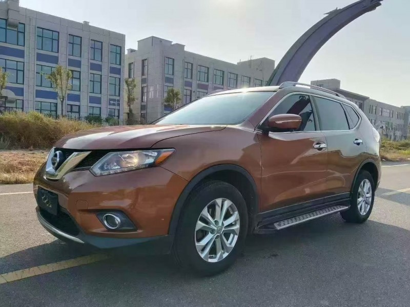 威海15年日产奇骏3