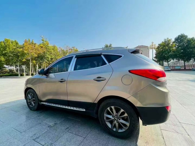 日照17年现代ix357