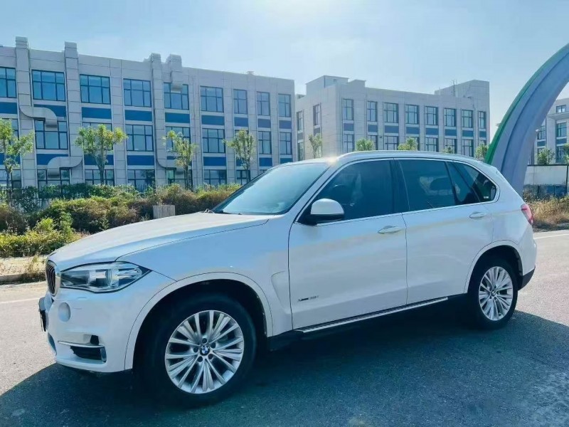 威海17年宝马X52
