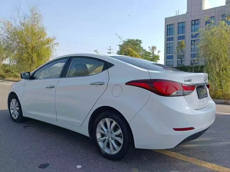 威海16年现代朗动9