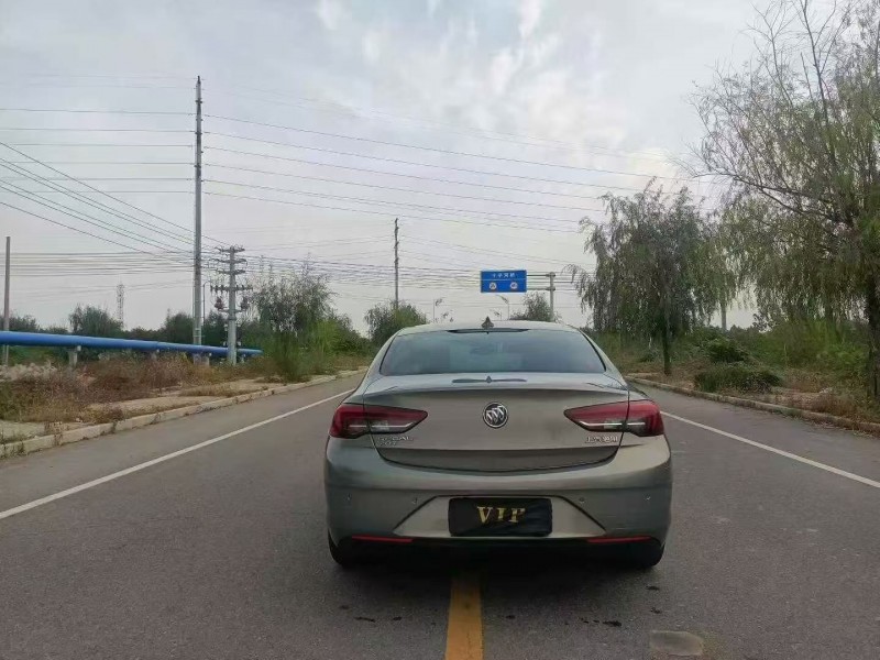 威海18年别克君威9