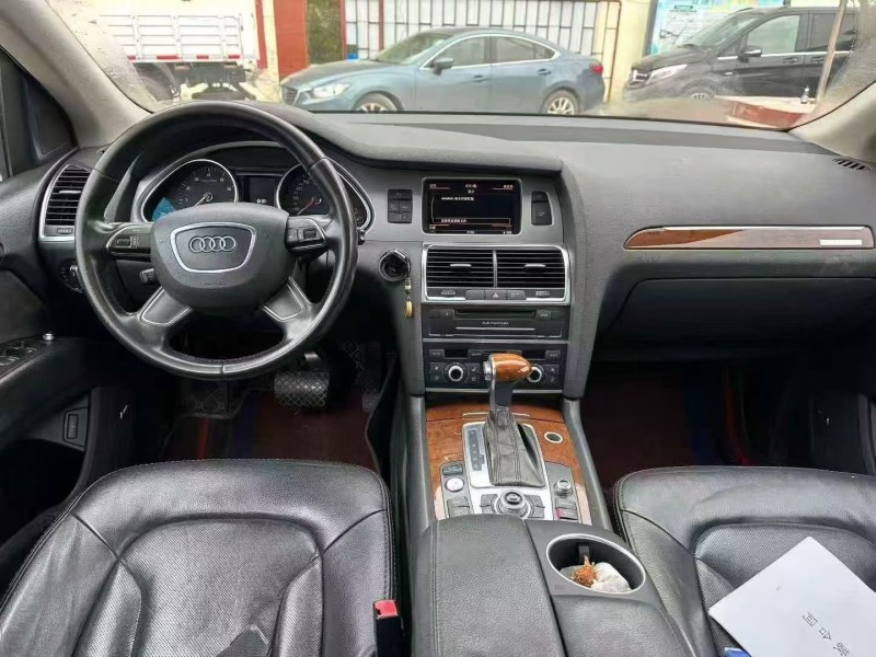 淄博12年奥迪Q76