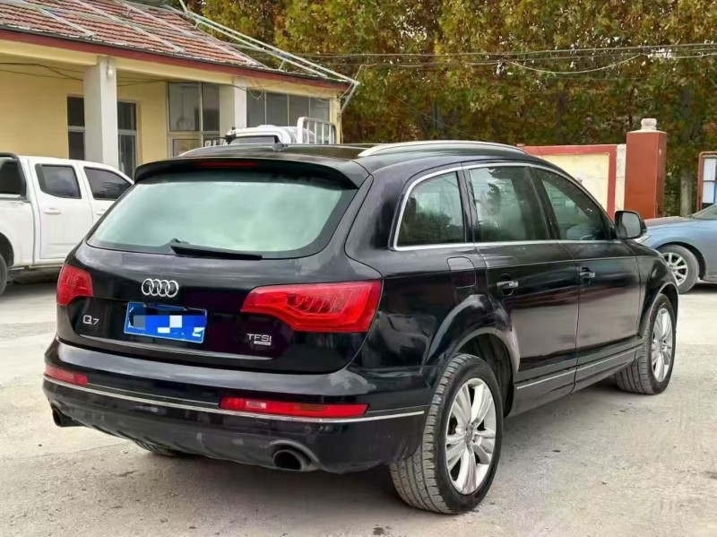 淄博12年奥迪Q77