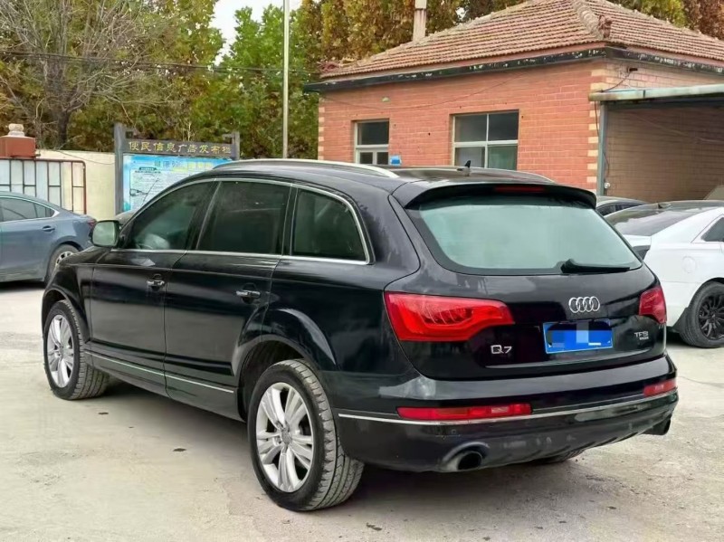 淄博12年奥迪Q78