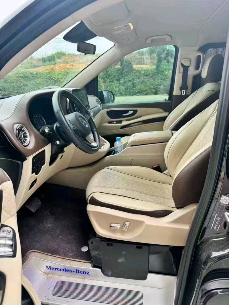 南昌22年奔驰威霆6