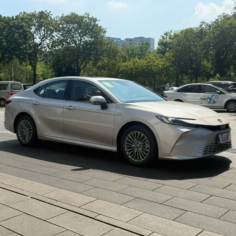 佛山25年丰田凯美瑞2