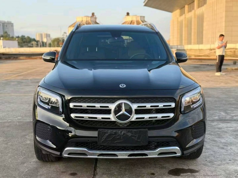 东莞23年奔驰GLB1