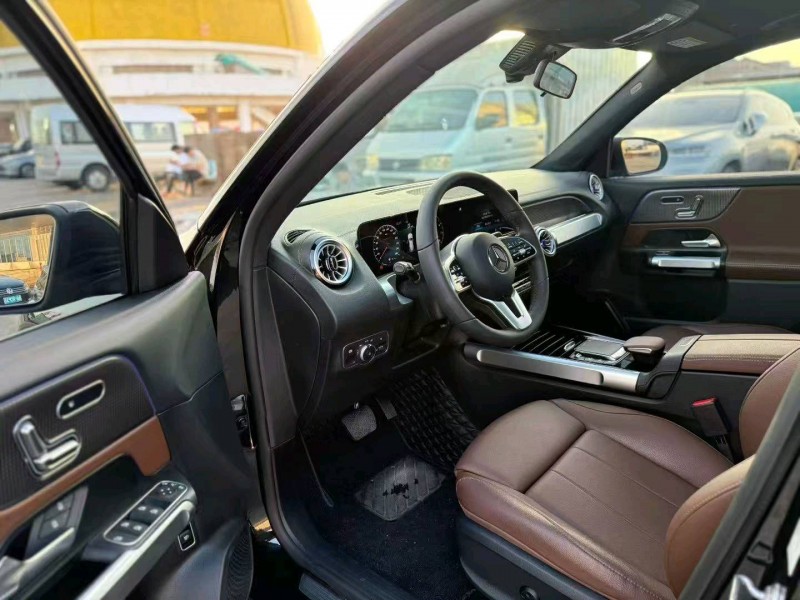 东莞23年奔驰GLB4