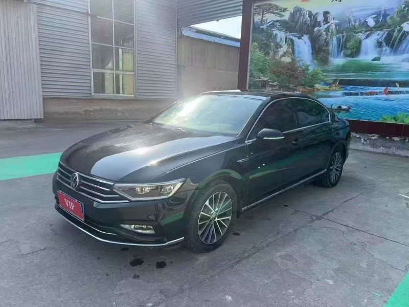 枣庄21年大众迈腾4