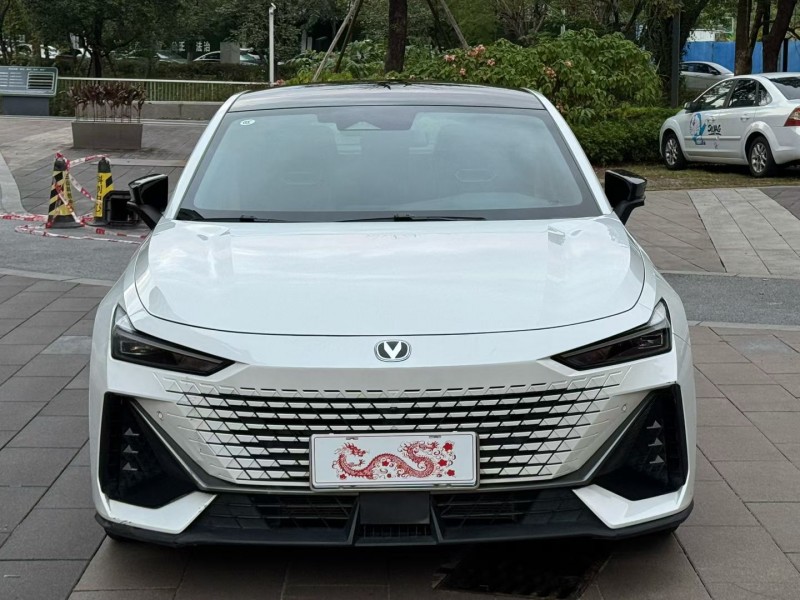 佛山25年长安汽车UNI1