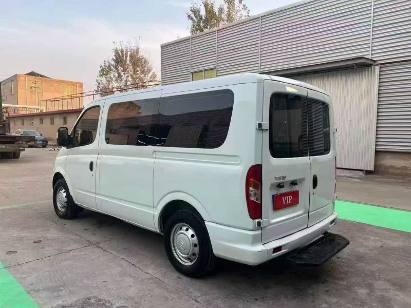 枣庄21年大通V808