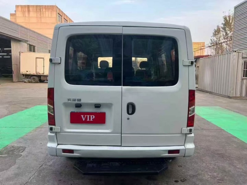 枣庄21年大通V809