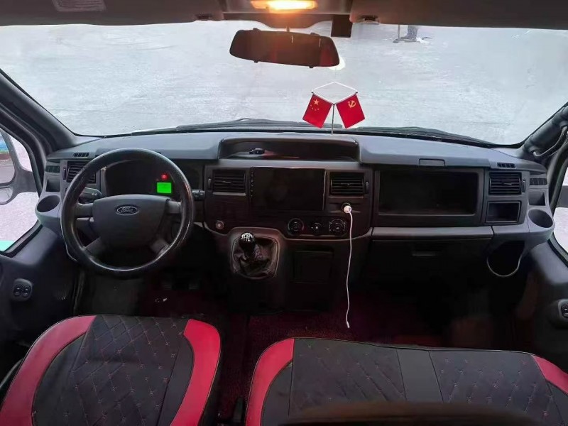 青岛20年福特全顺4