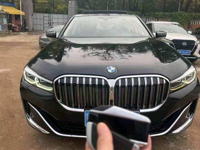 武汉21年宝马7系1