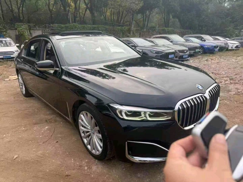 武汉21年宝马7系2