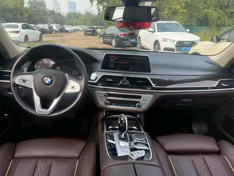 武汉21年宝马7系6