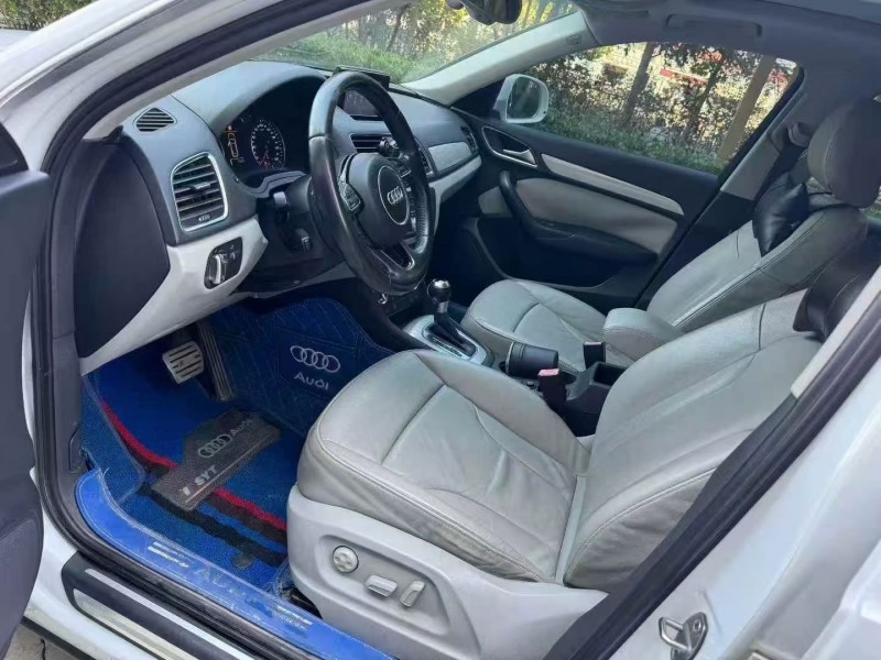 济南13年奥迪Q36