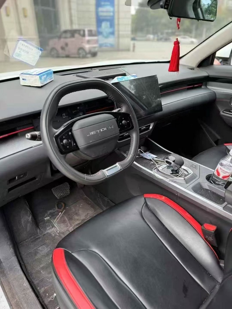 九江25年奇瑞捷途3