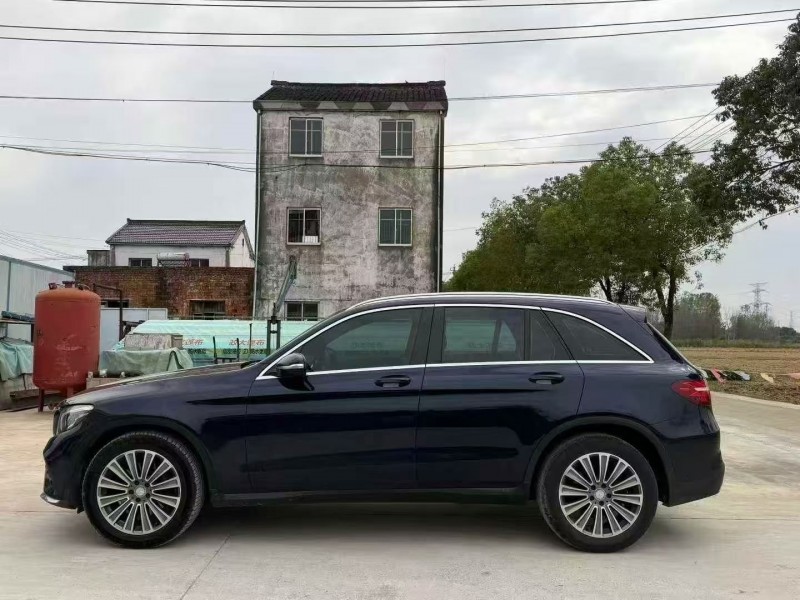 徐州17年奔驰GLC2